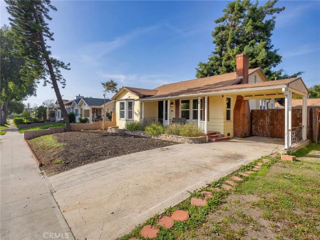 207 W Ash Avenue, Burbank, CA 91502