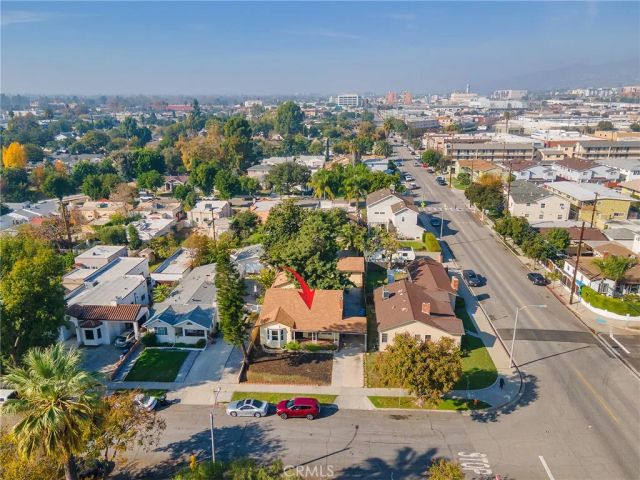 207 W Ash Avenue, Burbank, CA 91502