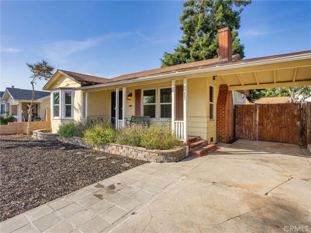 207 W Ash Avenue, Burbank, CA 91502