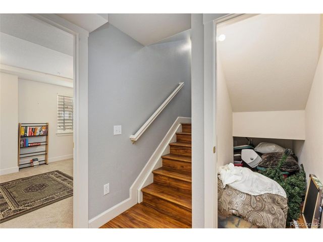 237 Cardinal Way 101, Longmont, CO 80501