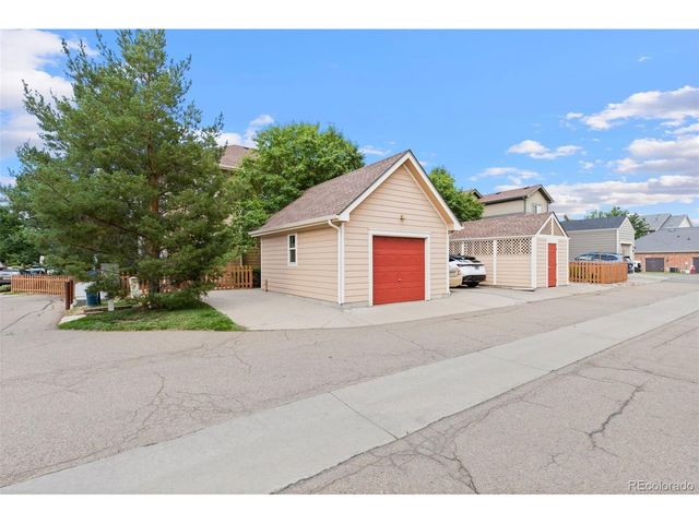 237 Cardinal Way 101, Longmont, CO 80501