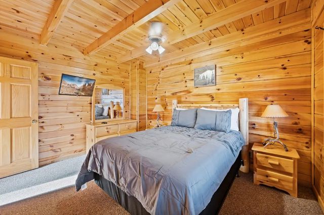 2205 Eagle Feather Drive, Sevierville, TN 37876