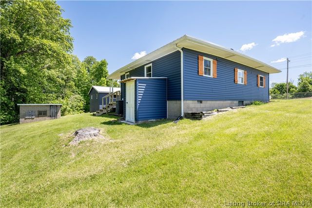 1860 Highway 335 NE, Corydon, IN 47112