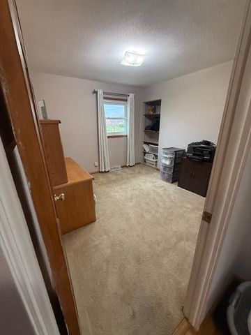 5586 Wendzel Drive, Coloma, MI 49038