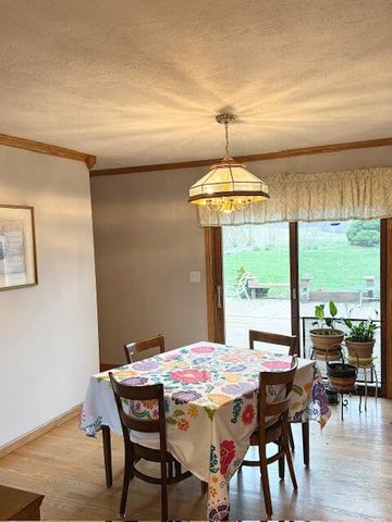 5586 Wendzel Drive, Coloma, MI 49038