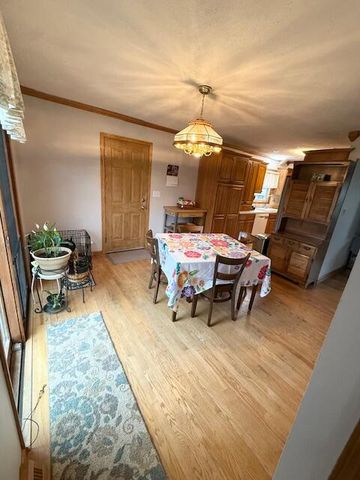 5586 Wendzel Drive, Coloma, MI 49038