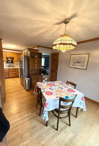 5586 Wendzel Drive, Coloma, MI 49038