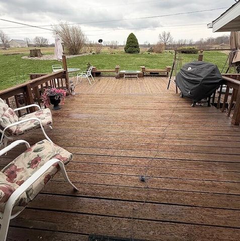 5586 Wendzel Drive, Coloma, MI 49038