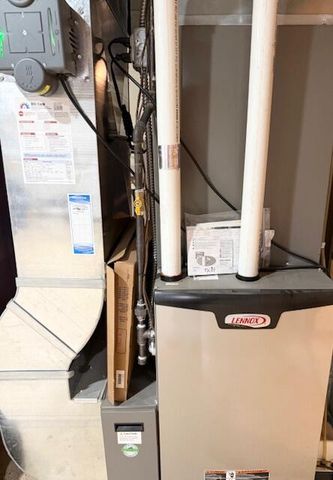 5586 Wendzel Drive, Coloma, MI 49038