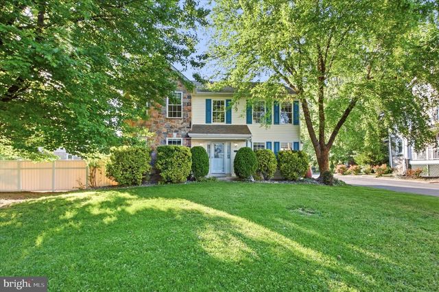 1211 MORTON AVE, Folsom, PA 19033