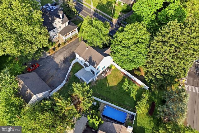 1211 MORTON AVE, Folsom, PA 19033
