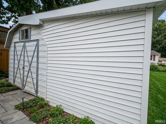 2701 S Englewood Avenue, Evansville, IN 47714