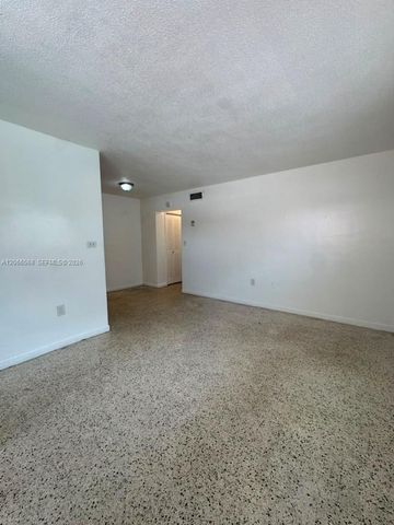 735 W 15th Street 4, Hialeah, FL 33010