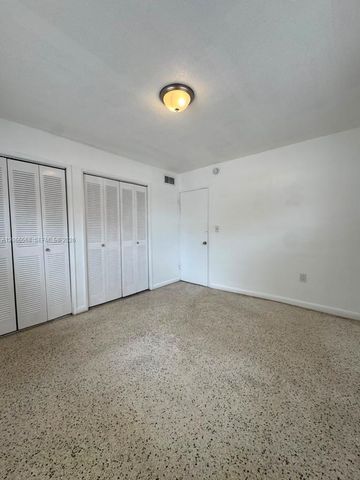 735 W 15th Street 4, Hialeah, FL 33010