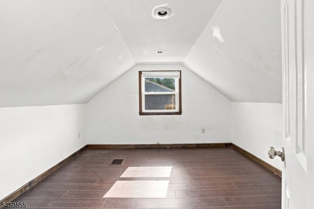 13 Kovach St, Franklin Boro, NJ 07416