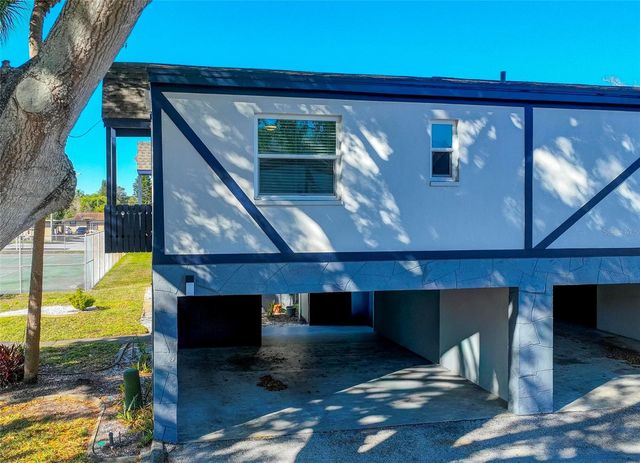 1126 KING ARTHUR COURT 418, Dunedin, FL 34698