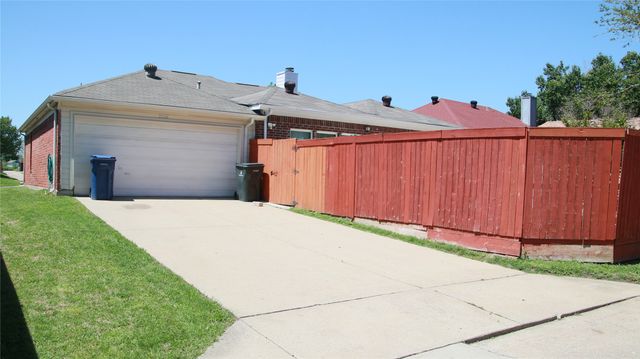2226 Orchard Trail, Garland, TX 75040