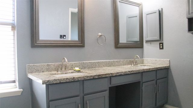 2226 Orchard Trail, Garland, TX 75040