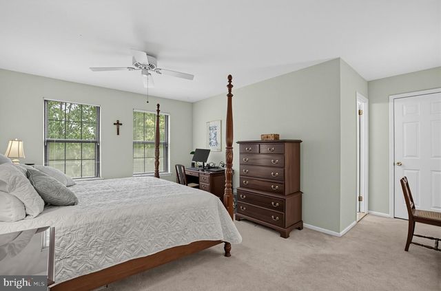 1703 WEATHERSTONE DR, Paoli, PA 19301
