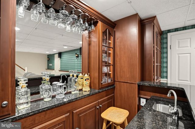 1703 WEATHERSTONE DR, Paoli, PA 19301