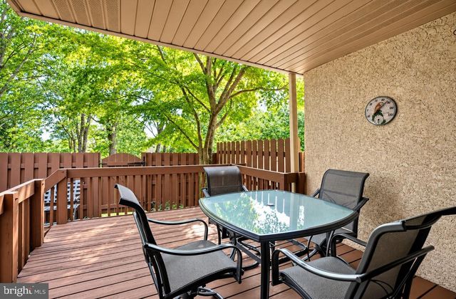 1703 WEATHERSTONE DR, Paoli, PA 19301