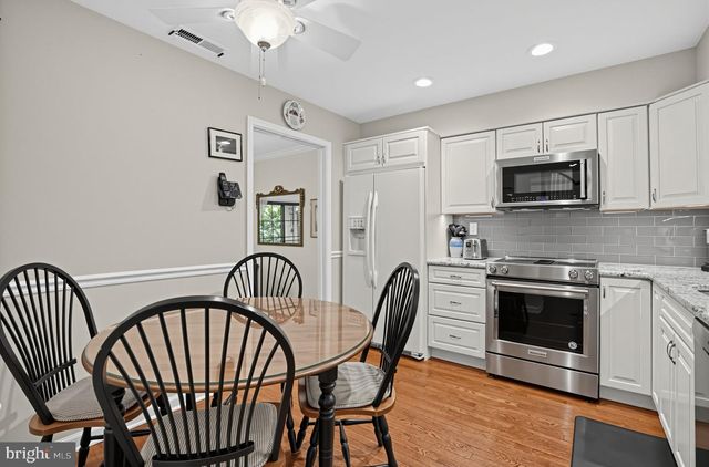 1703 WEATHERSTONE DR, Paoli, PA 19301