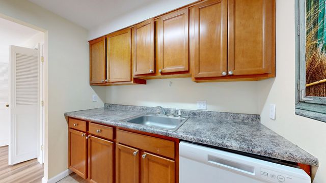 180 Main Street 3304, Bridgewater, MA 02324