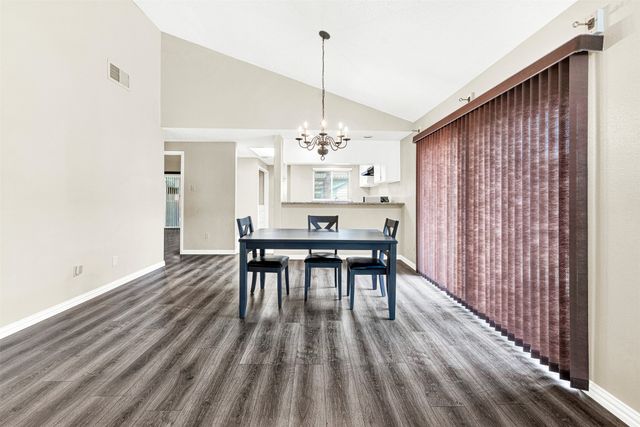 5908 Baroncrest Drive, Arlington, TX 76017