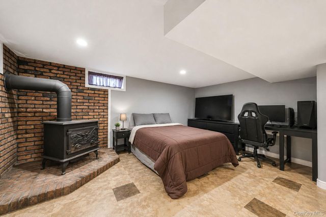449 Chelsea Avenue, West Babylon, NY 11704