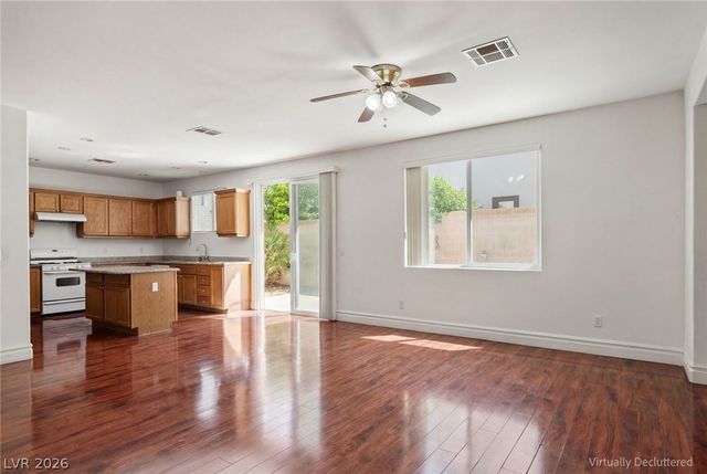 9727 Waukegan Avenue, Las Vegas, NV 89148