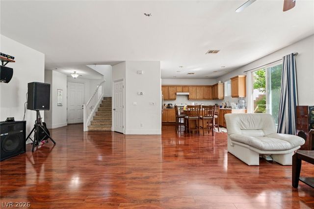 9727 Waukegan Avenue, Las Vegas, NV 89148