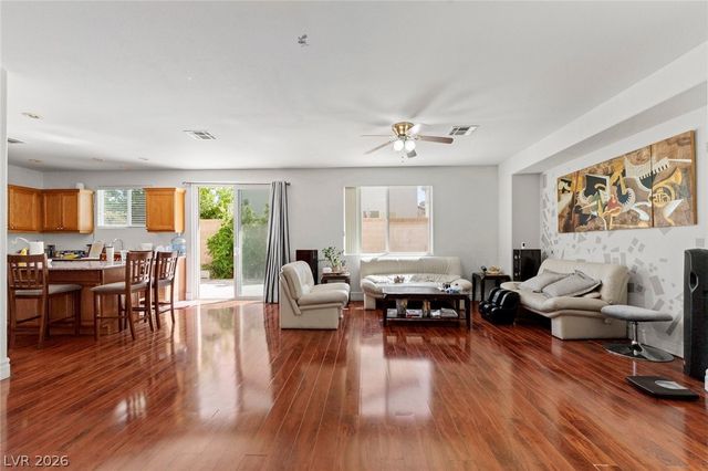9727 Waukegan Avenue, Las Vegas, NV 89148