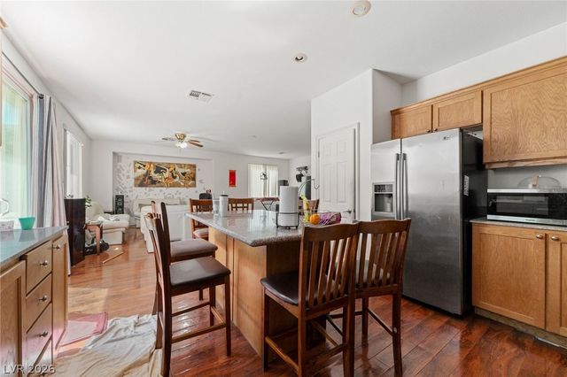 9727 Waukegan Avenue, Las Vegas, NV 89148