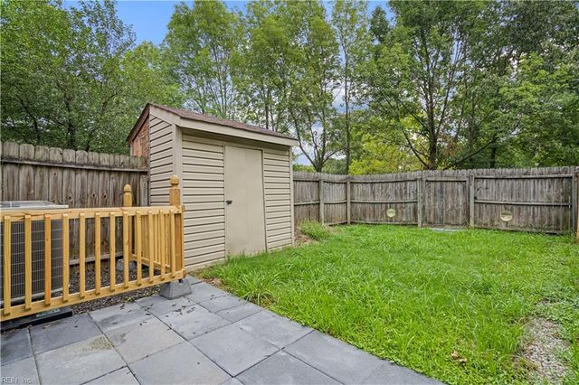 1302 Elk CT, Virginia Beach, VA 23464