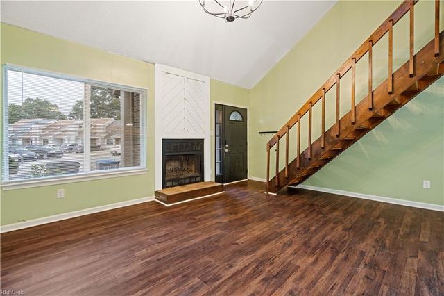 1302 Elk CT, Virginia Beach, VA 23464