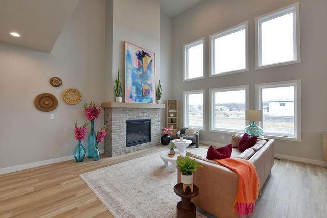 6914 3rd Street NW, Moorhead, MN 56560