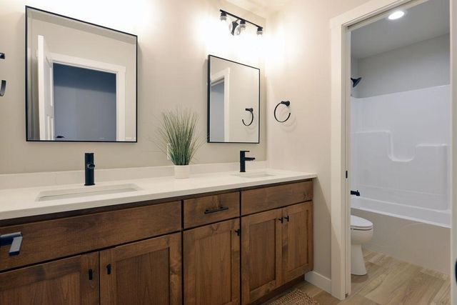 6914 3rd Street NW, Moorhead, MN 56560