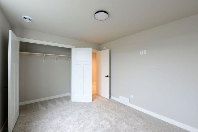 6914 3rd Street NW, Moorhead, MN 56560