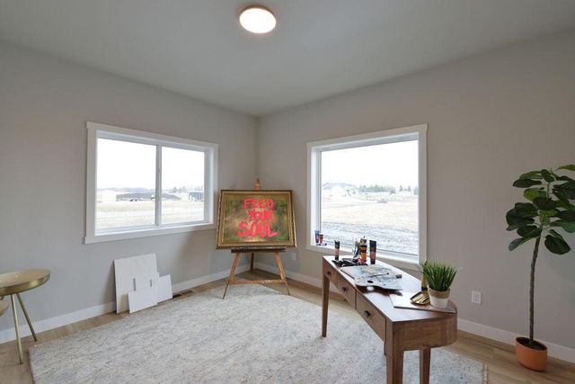 6914 3rd Street NW, Moorhead, MN 56560