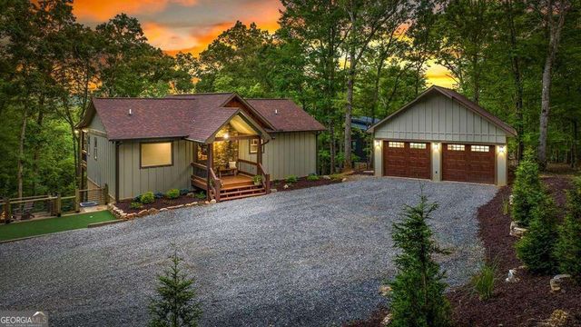 241 Wolf Creek Mountain Road, Mineral Bluff, GA 30559