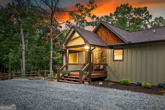 241 Wolf Creek Mountain Road, Mineral Bluff, GA 30559
