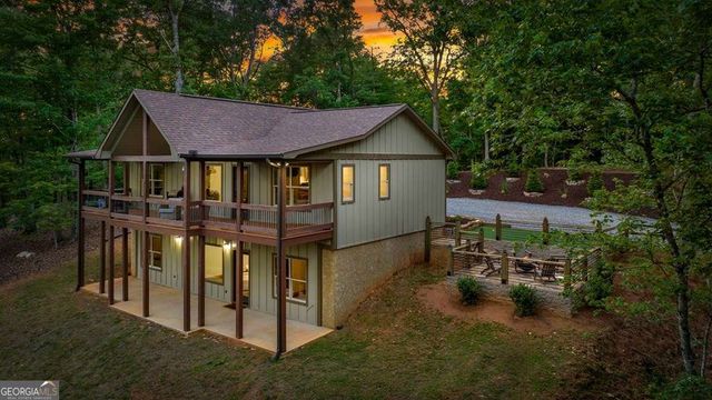 241 Wolf Creek Mountain Road, Mineral Bluff, GA 30559