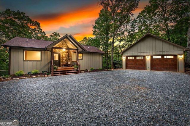 241 Wolf Creek Mountain Road, Mineral Bluff, GA 30559