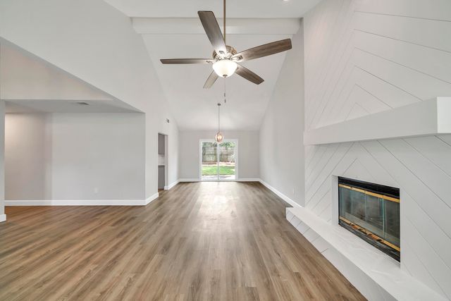 10 Shamrock Drive, Mary Esther, FL 32569