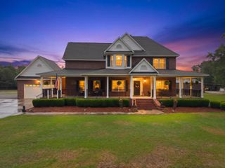 346 Duncan Chapel Road, Harleyville, SC 29448