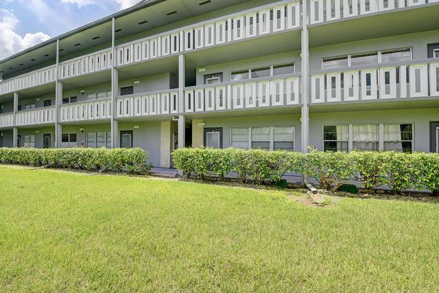 49 Suffolk B 49, Boca Raton, FL 33434
