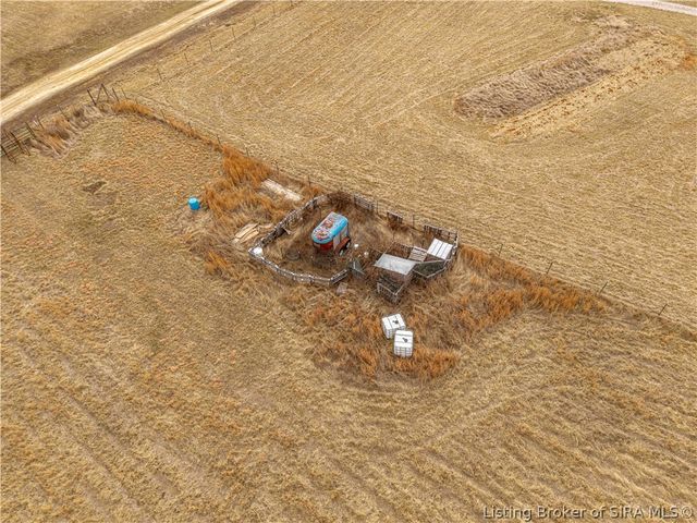 3995 N Garden Lane, Milltown, IN 47145