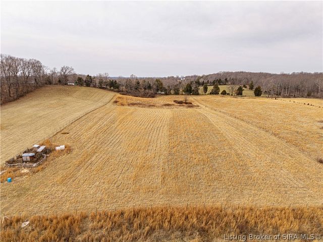 3995 N Garden Lane, Milltown, IN 47145