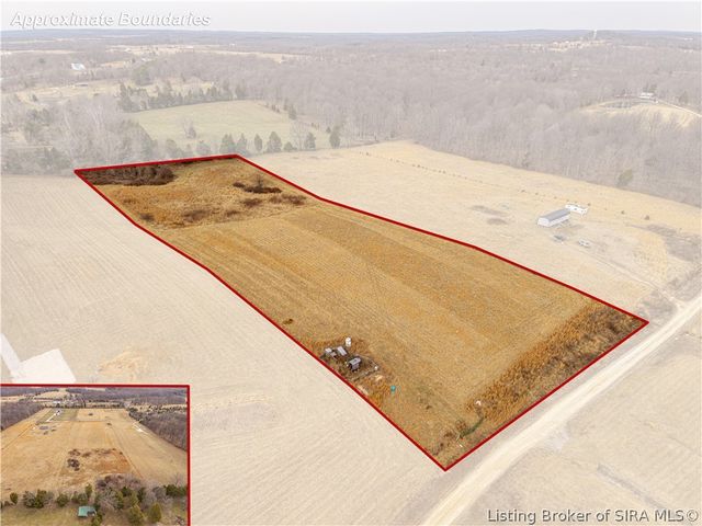 3995 N Garden Lane, Milltown, IN 47145