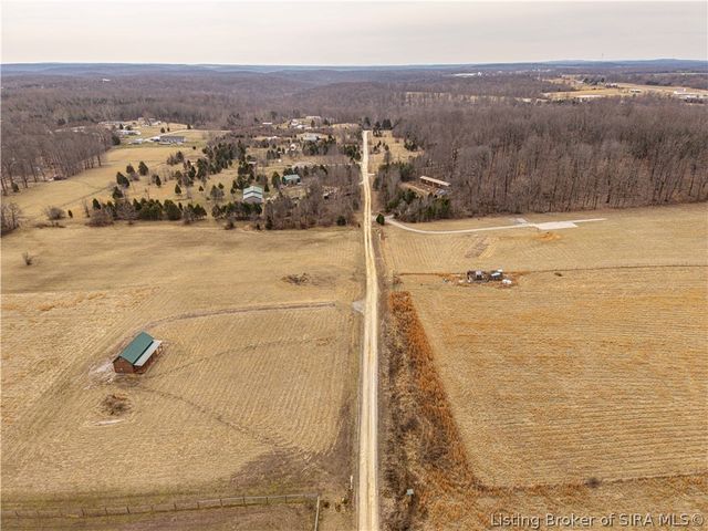 3995 N Garden Lane, Milltown, IN 47145